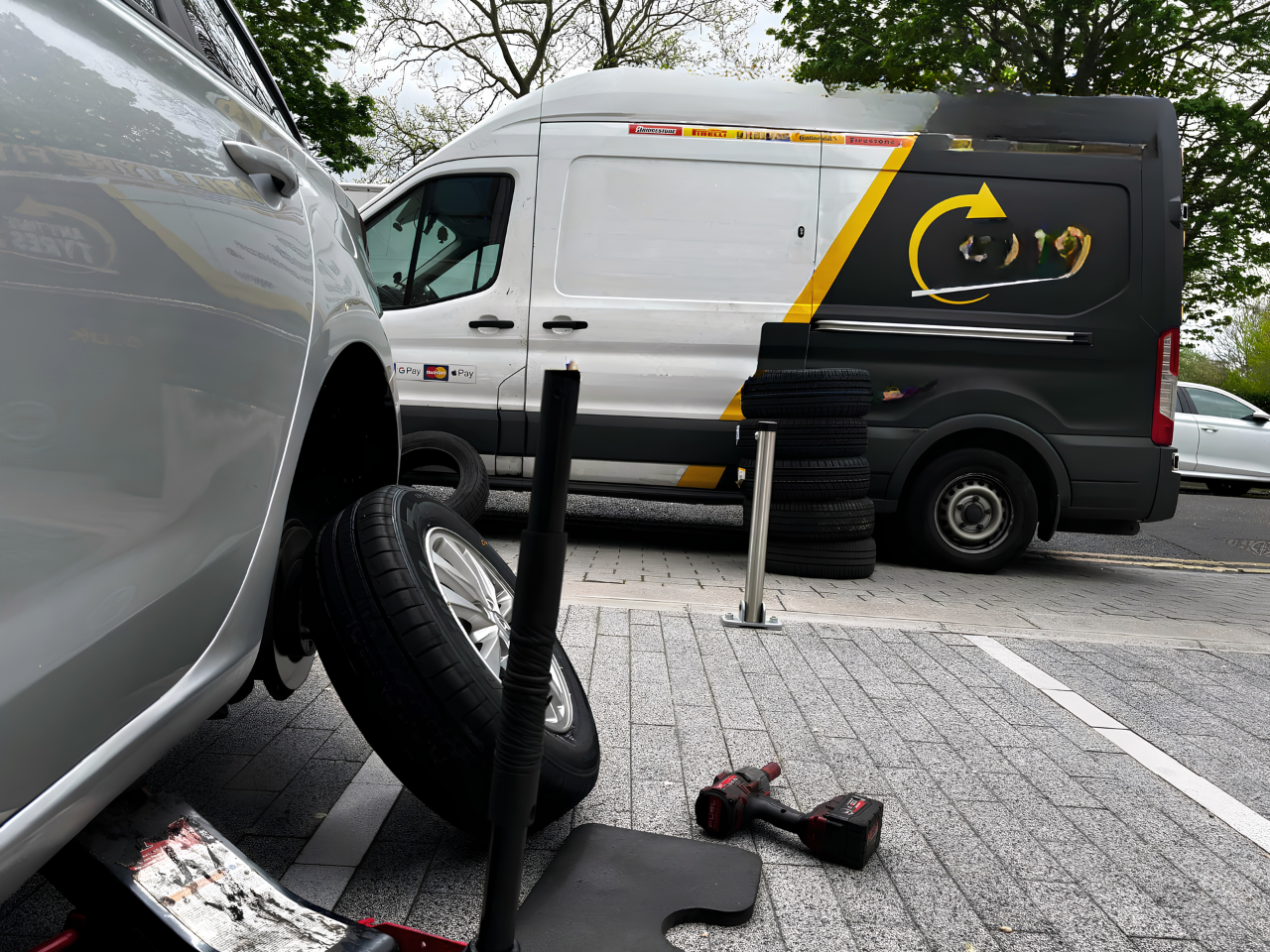 Emergency Tyre Replacement